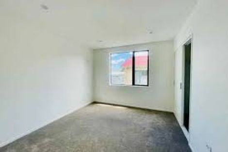 Photo of property in 9 Rountree Place, Conifer Grove, Takanini, 2112