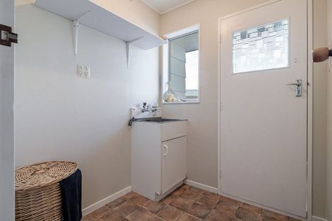Photo of property in 49 Acacia Street, Kelvin Grove, Palmerston North, 4414