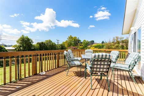 Photo of property in 104 Awa Road, Kumeu, 0891