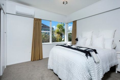 Photo of property in 6 Monarch Avenue, Hillcrest, Auckland, 0627