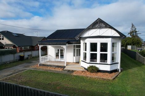 Photo of property in 27 Arthur Street, Winton, 9720