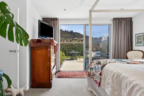 Photo of property in 11 Warbler Lane, Albert Town, Wanaka, 9305