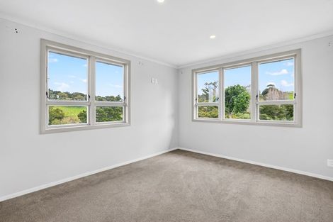 Photo of property in 109 Mountain Road, Maungaturoto, 0587