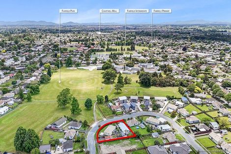 Photo of property in 28 Paul Crescent, Fairfield, Hamilton, 3214