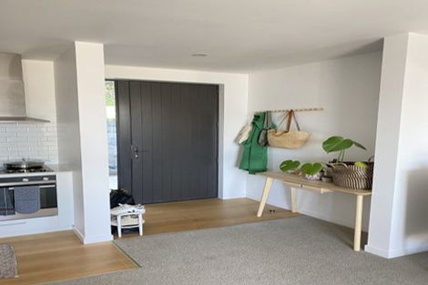 Photo of property in 15/52 High Street, Island Bay, Wellington, 6023
