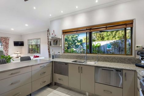Photo of property in 176b Heta Road, Highlands Park, New Plymouth, 4312