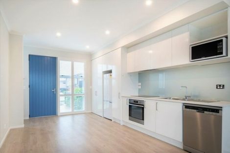 Photo of property in 27 Rangihina Road, Hobsonville, Auckland, 0616