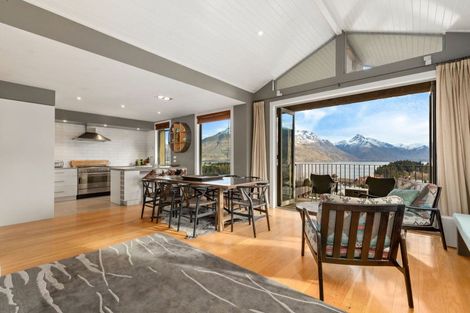 Photo of property in The Woods, 12u 5 Dublin Street, Queenstown, 9300