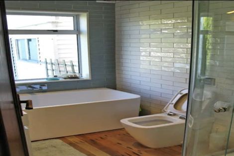 Photo of property in 49 Hornsey Road, Melrose, Wellington, 6023