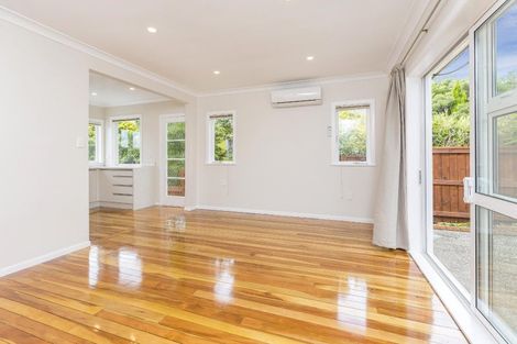 Photo of property in 1/184 Forrest Road, Forrest Hill, Auckland, 0620