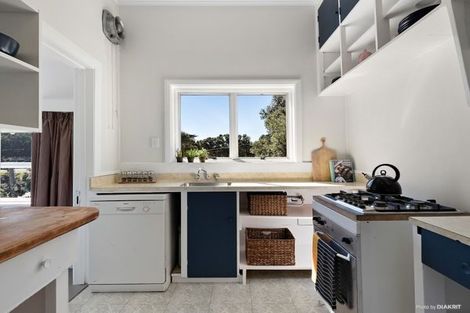 Photo of property in 11 Dover Street, Island Bay, Wellington, 6023