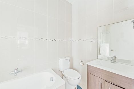 Photo of property in 11 George Street, Riccarton, Christchurch, 8041