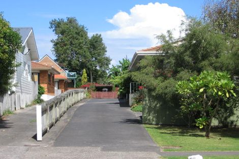 Photo of property in 1/57 Margan Avenue, New Lynn, Auckland, 0600