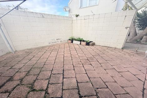 Photo of property in 5/118 Randwick Road, Moera, Lower Hutt, 5010