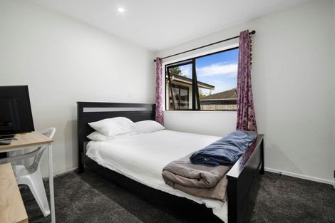 Photo of property in 5 Pinehurst Place, Wattle Downs, Auckland, 2103