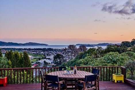 Photo of property in 19 City View Grove, Harbour View, Lower Hutt, 5010