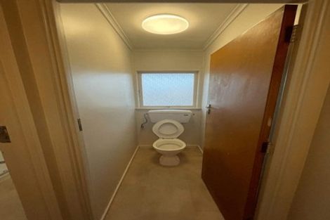 Photo of property in 3/37 Clevedon Road, Papakura, 2110