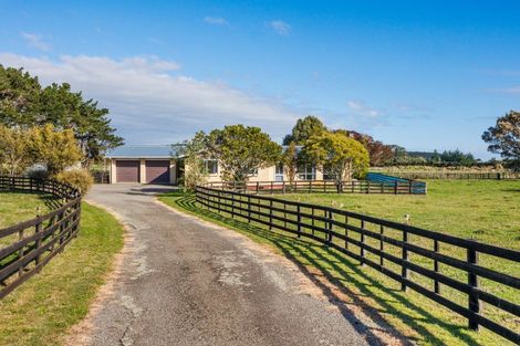 Photo of property in 112 Avenue Road, Foxton, 4891