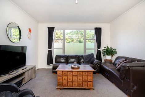 Photo of property in 28 Fox Street, Woodville, 4920