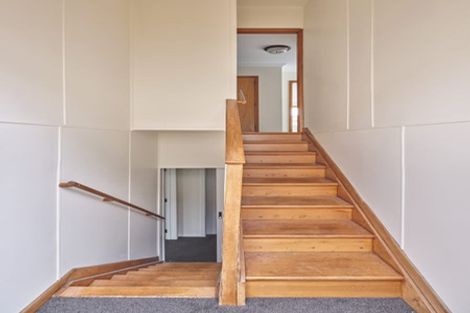 Photo of property in 20 Victoria Road, New Plymouth, 4310