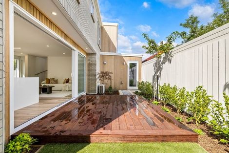 Photo of property in 4/499 Durham Street North, St Albans, Christchurch, 8014