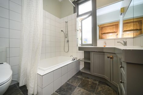Photo of property in 5 Phillip Street, Terrace End, Palmerston North, 4410