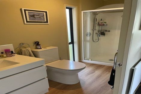 Photo of property in 31 Forest Road, Pinehaven, Upper Hutt, 5019