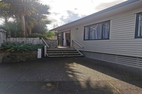 Photo of property in 41 Taikata Road, Te Atatu Peninsula, Auckland, 0610