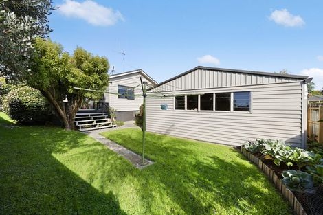 Photo of property in 2 Emma Place, Pukete, Hamilton, 3200