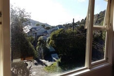 Photo of property in 38-40 Richmond Avenue, Karori, Wellington, 6012