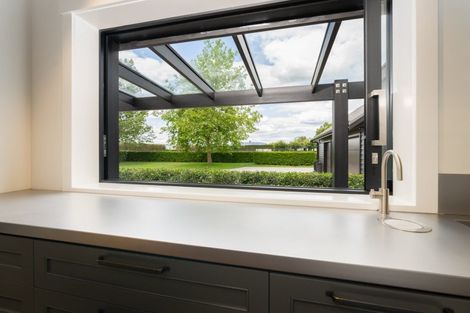 Photo of property in 119 Racecourse Road, Cambridge, 3493