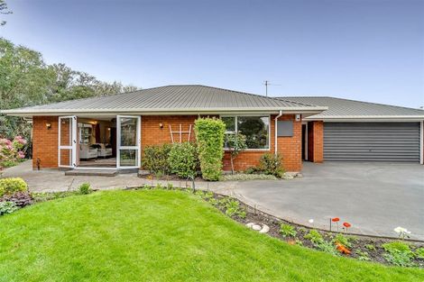 Photo of property in 216 Grahams Road, Burnside, Christchurch, 8053