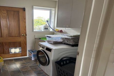 Photo of property in 20 Winters Road, Redwood, Christchurch, 8051