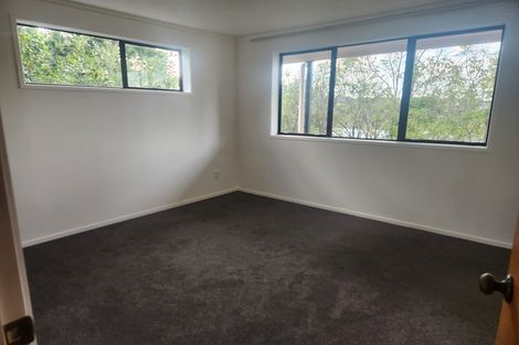 Photo of property in 84a/2 Avonleigh Road, Green Bay, Auckland, 0604