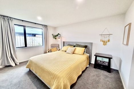 Photo of property in 6 Classic Lane, Rolleston, 7614