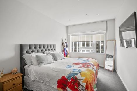 Photo of property in 22 Liardet Apartments, 302/22 Liardet Street, New Plymouth, 4310