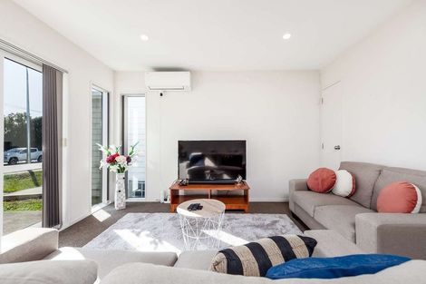 Photo of property in 21 Tribute Loop, Takanini, 2112