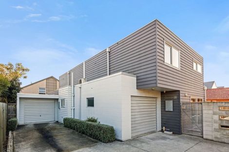 Photo of property in 75 Mandeville Street, Riccarton, Christchurch, 8011