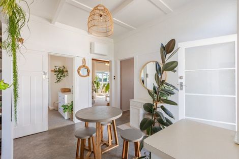 Photo of property in 22 Ellison Street, Napier South, Napier, 4110