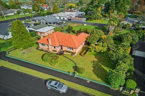 Photo of property in 27 Waikato Esplanade, Ngaruawahia, 3720