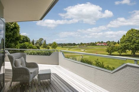 Photo of property in 62 Links View Drive, Omokoroa, 3114