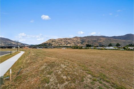 Photo of property in 21 Mason Street, Wanaka, 9305