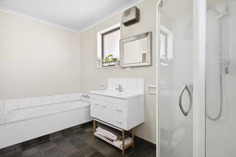 Photo of property in 148 Bay View Road, South Dunedin, Dunedin, 9012