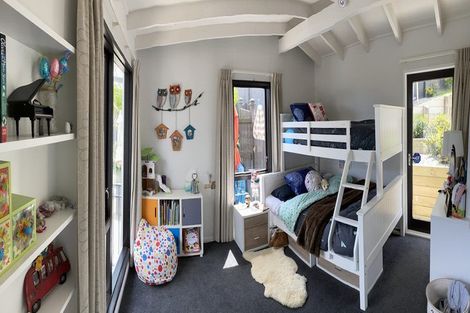 Photo of property in 8 Kea Street, Waikanae, 5036