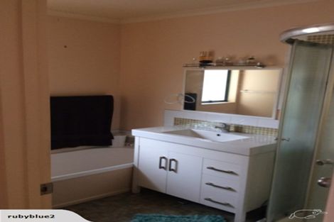 Photo of property in 5a Pacific Street, Waiuku, 2123