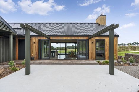 Photo of property in 17 Goodnight Lane, Ocean Beach, Featherston, 5773