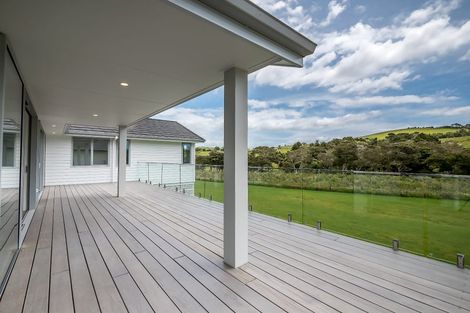 Photo of property in 36 Admiralty Drive, Haruru, 0204