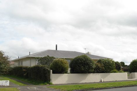 Photo of property in 29a Brecon Road, Stratford, 4332