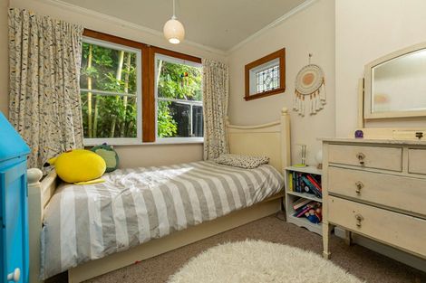 Photo of property in 332 Huia Road, Titirangi, Auckland, 0604