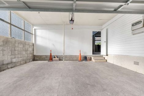 Photo of property in 1 Clyde Street, Utuhina, Rotorua, 3015